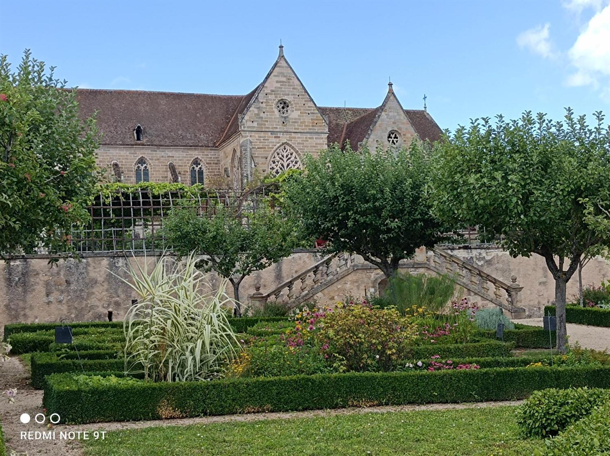 La Halte Du Clos Souvigny Esterno foto